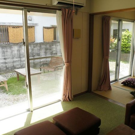 Motobu Cottage Nobaru Luaran gambar