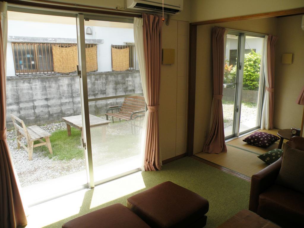 Motobu Cottage Nobaru Luaran gambar