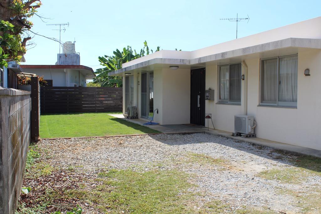 Motobu Cottage Nobaru Luaran gambar